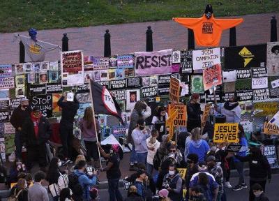 تجمع خشونت آمیز معترضان ضد ترامپ مقابل کاخ سفید
